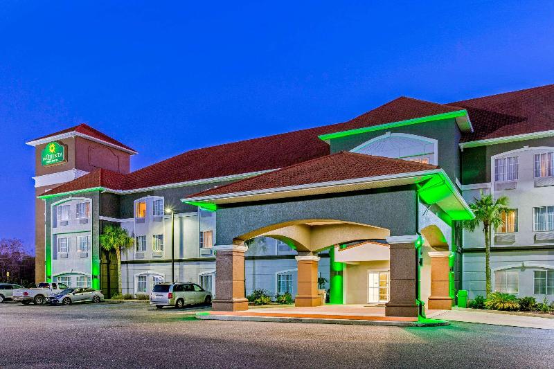 La Quinta Inn & Suites North Mobile - Satsuma image