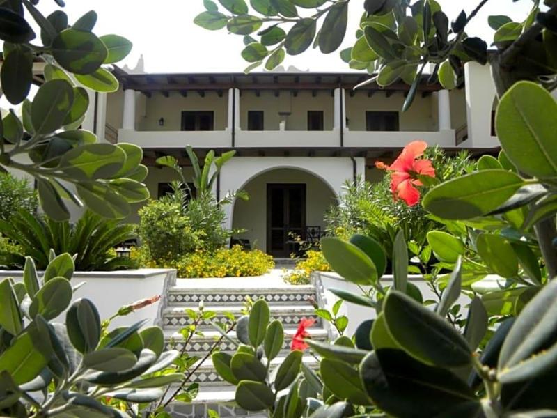 Hotel Borgo Eolie image