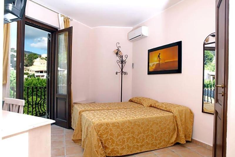 Hotel Borgo Eolie image