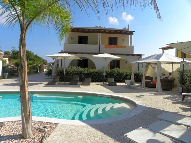 Hotel Borgo Eolie image