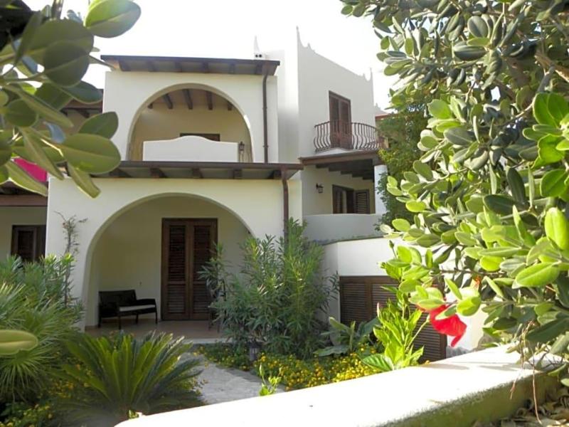 Hotel Borgo Eolie image