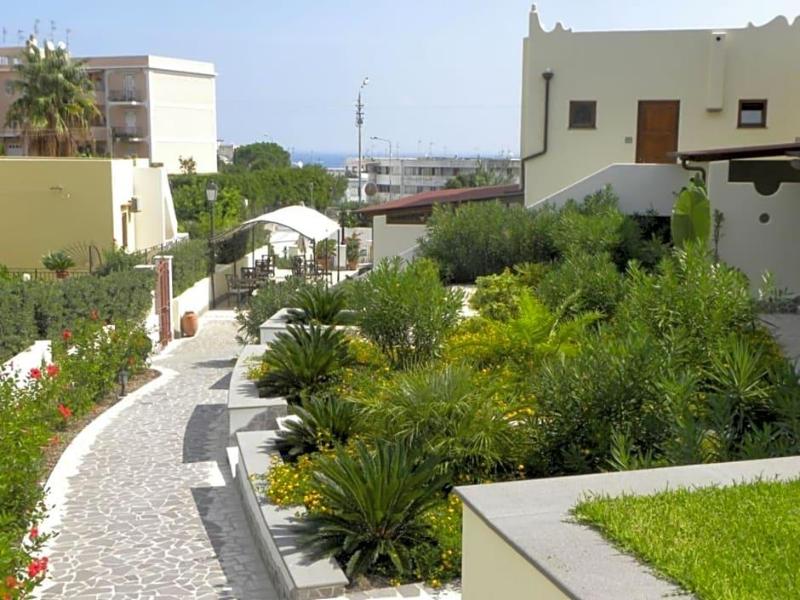 Hotel Borgo Eolie image