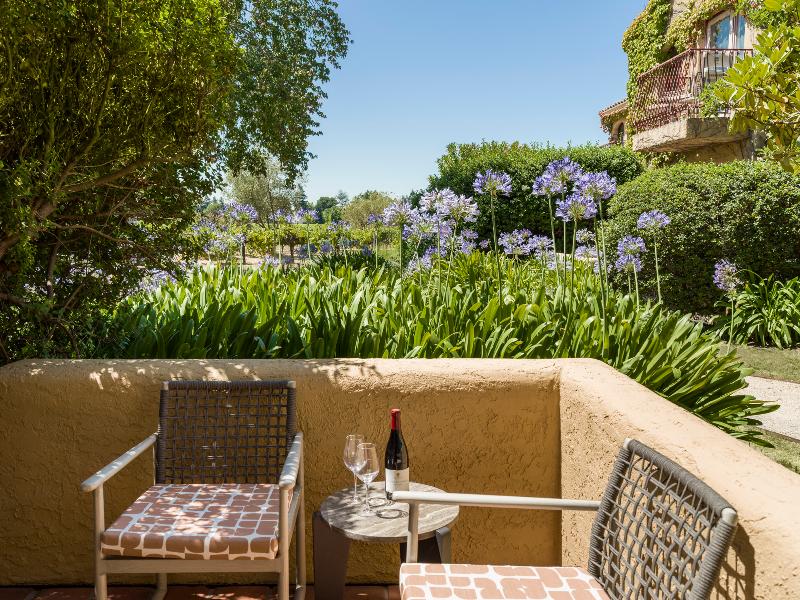 Vinarosa Resort & Spa image
