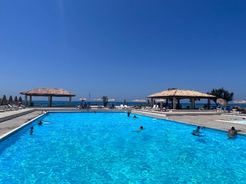 Kamarina Resort image