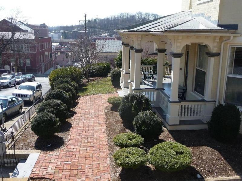 Frederick House image