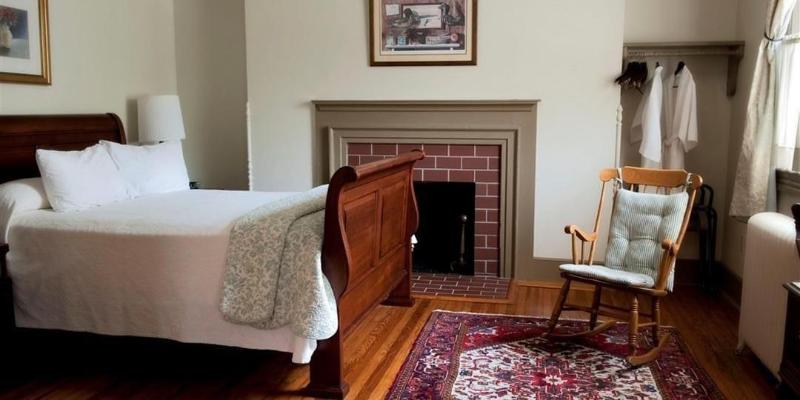 Frederick House image