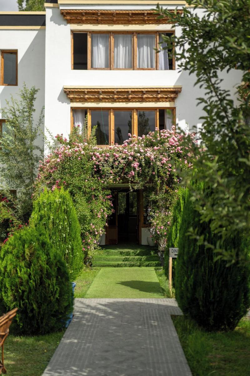 Karma Inn