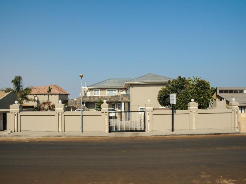 Sea Breeze Guesthouse image