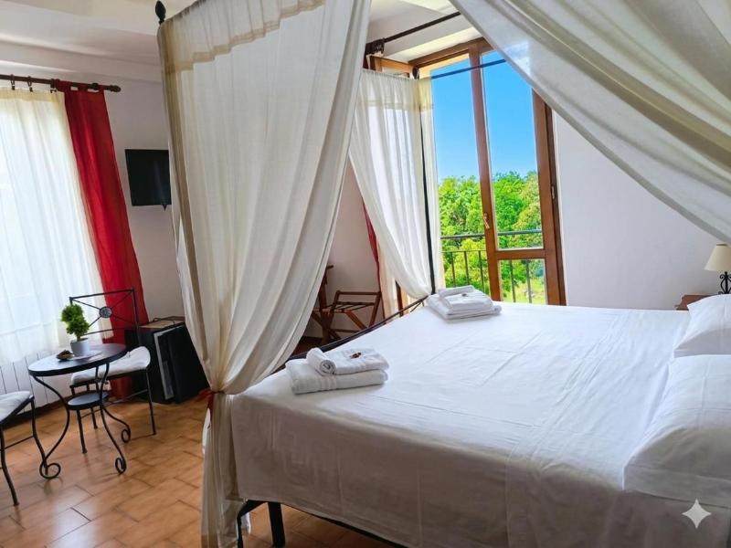 Hotel & Residence Sant'Uberto image