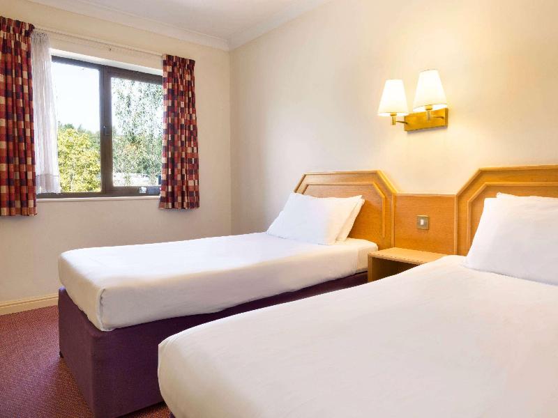 Days Inn By Wyndham Southampton Rownhams image