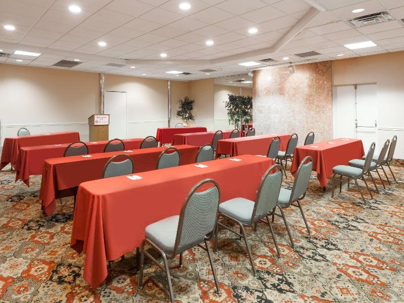 Ramada By Wyndham Newburgh/West Point image