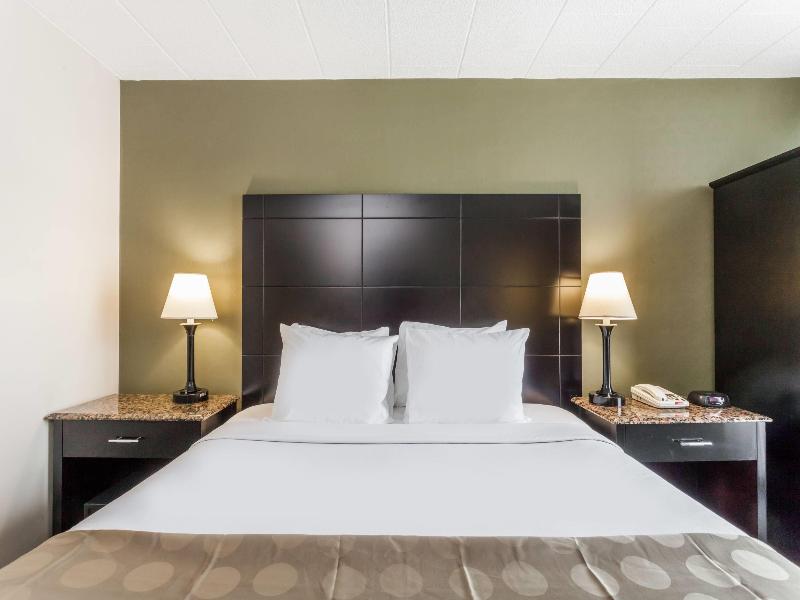 Ramada By Wyndham Newburgh/West Point image