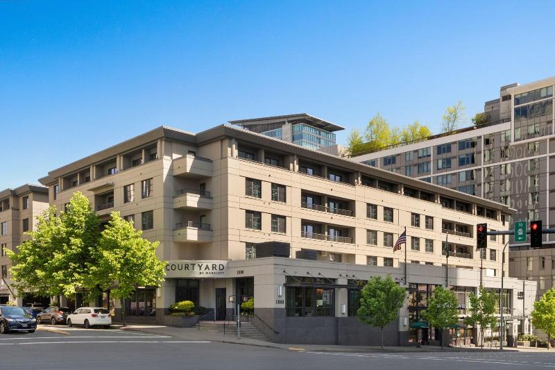 Courtyard Seattle Bellevue/Downtown image
