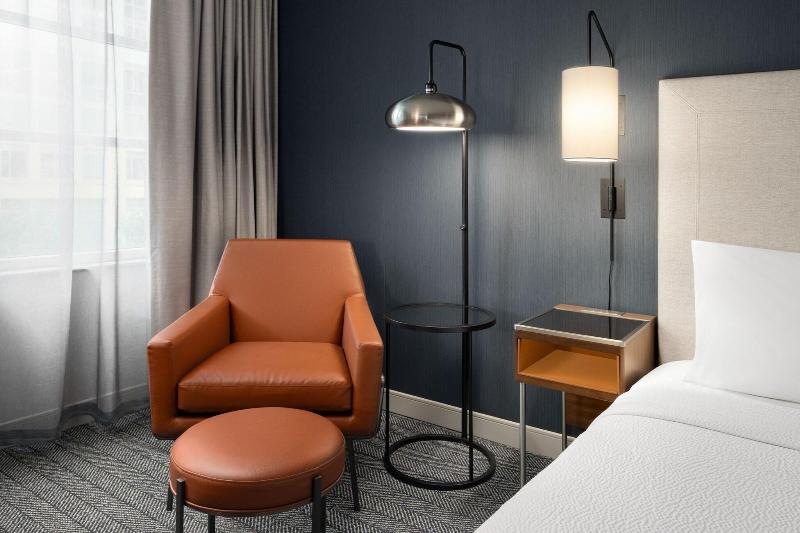 Courtyard Seattle Bellevue/Downtown photo 5