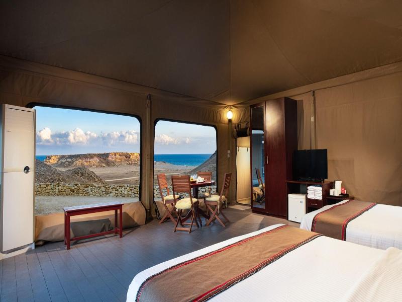 Ras Al Jinz Turtle Reserve image