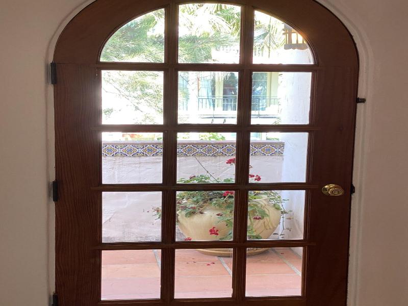 Villa Rosa Inn image