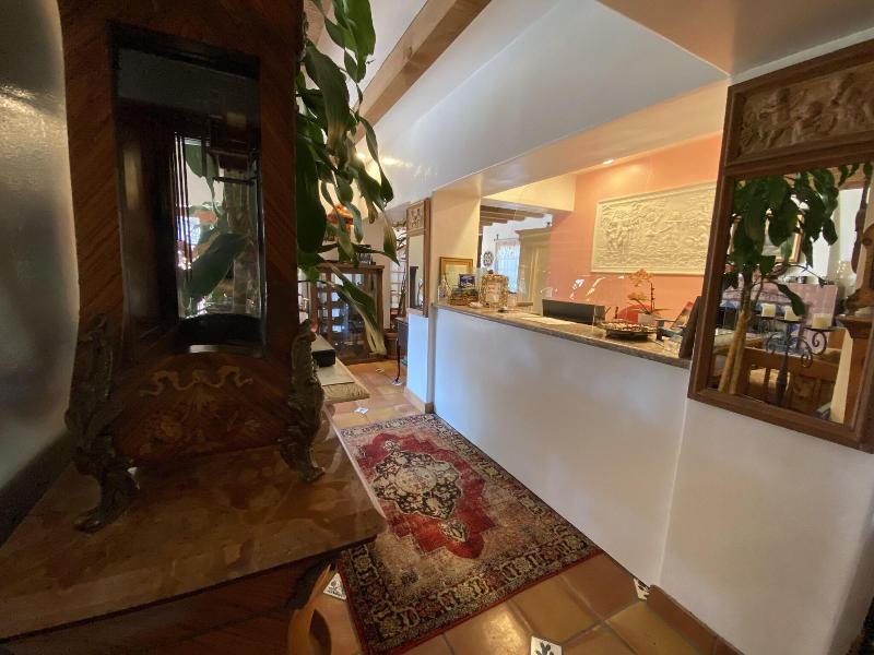 Villa Rosa Inn image