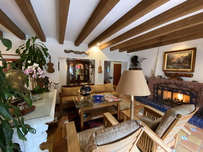 Villa Rosa Inn image