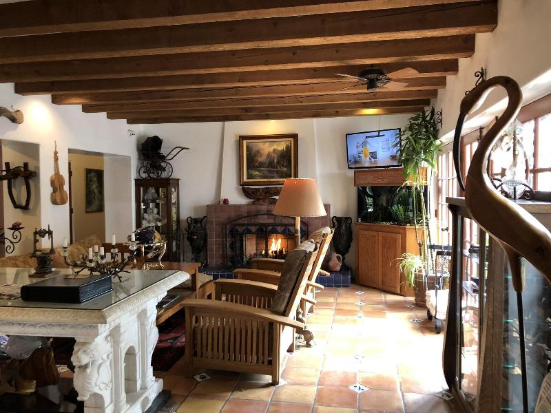 Villa Rosa Inn image