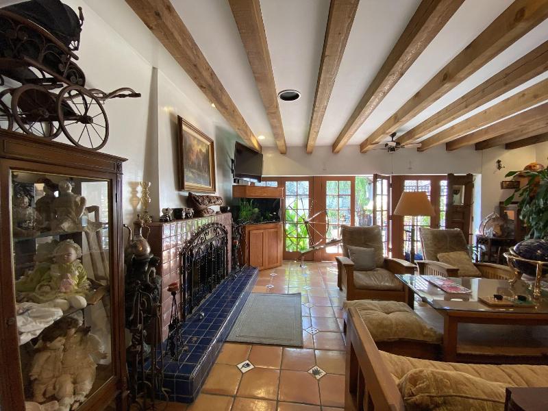 Villa Rosa Inn image