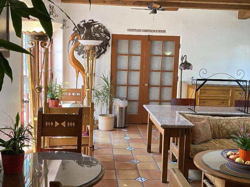 Villa Rosa Inn image