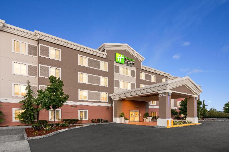 Holiday Inn Express Hotel & Suites Sumner image