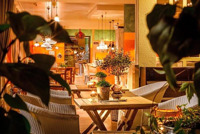 HOTEL RESTAURANT ZUM BECK image