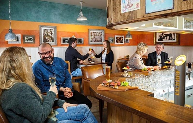 HOTEL RESTAURANT ZUM BECK image