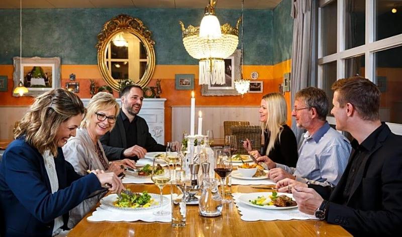 HOTEL RESTAURANT ZUM BECK image