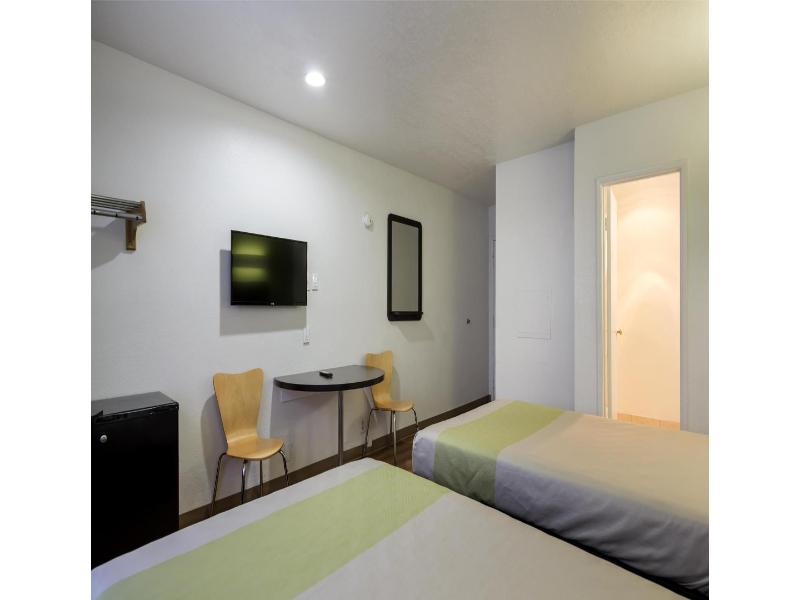 Motel 6 Santa Fe, Nm - Downtown photo 21