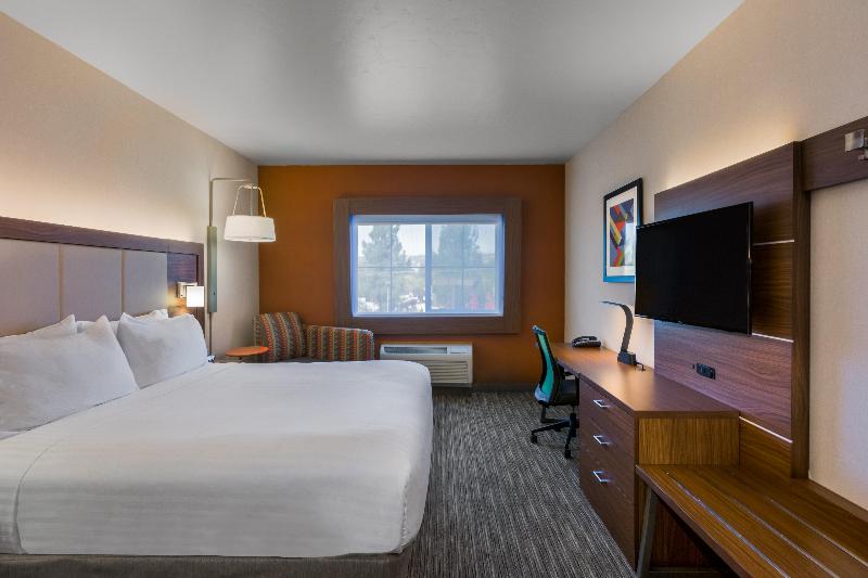 Holiday Inn Express Hotel & Suites Oroville Lake photo 15