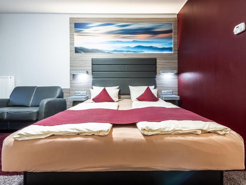 sonnenhotel Raitelberg image