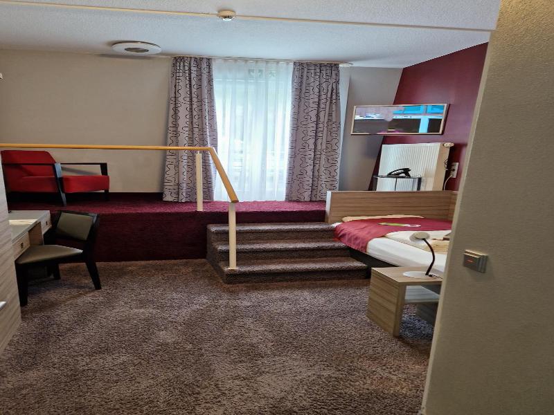 sonnenhotel Raitelberg image