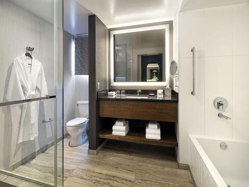 The Westin Palo Alto image