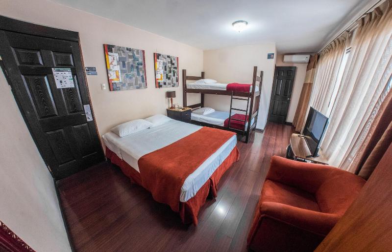 Hostel Casa Colon image