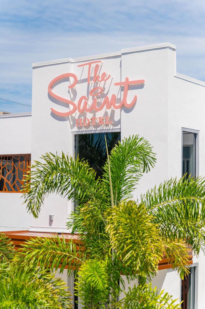 Sundial Motel image