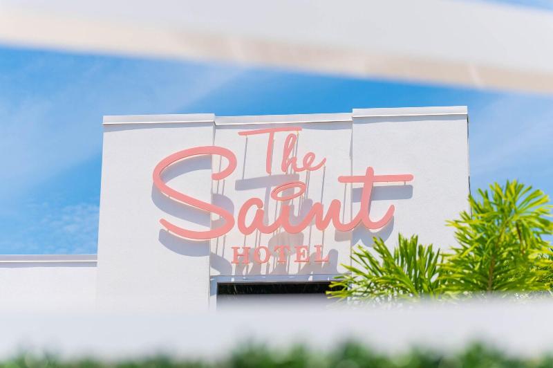 Sundial Motel image