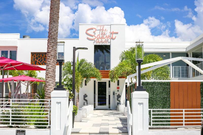 Sundial Motel image