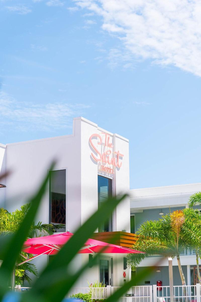 Sundial Motel image