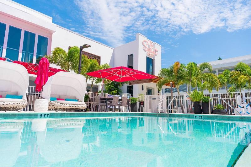 Sundial Motel image