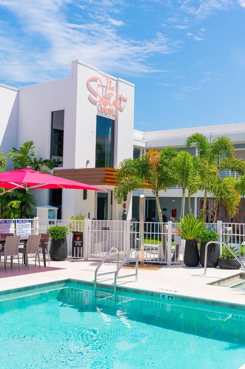 Sundial Motel image