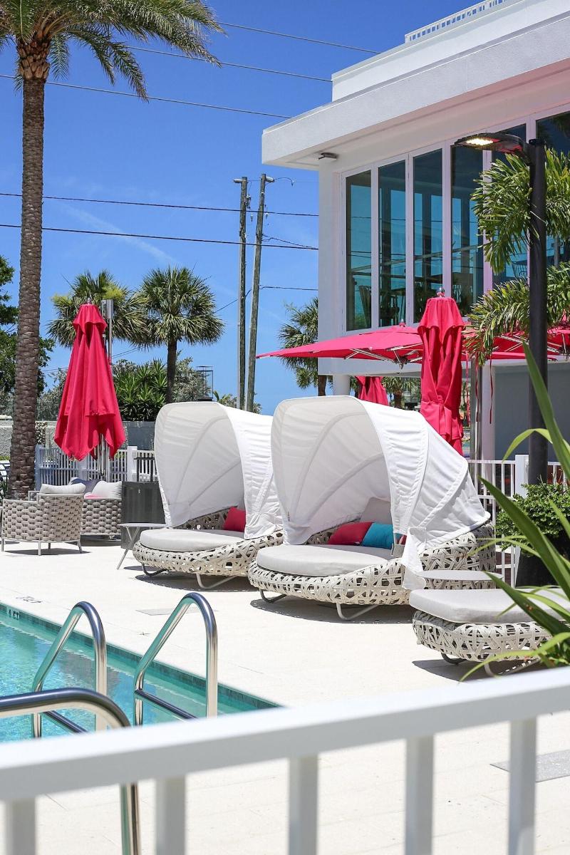Sundial Motel image
