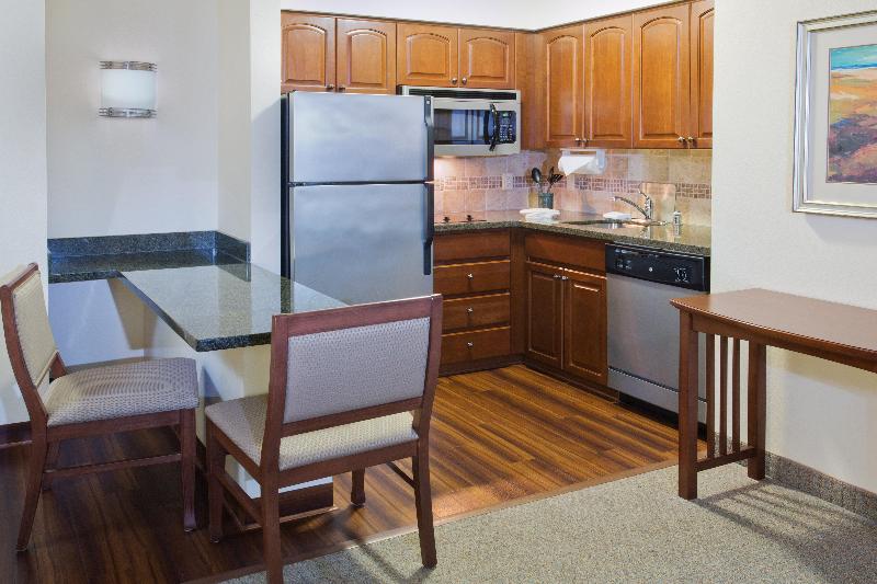 Staybridge Suites Everett - Paine Field — photo 27