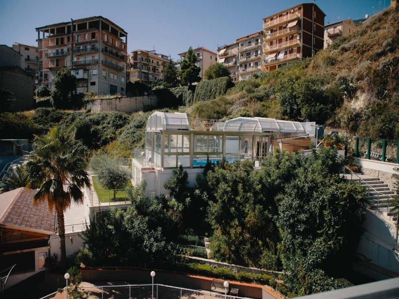 Halykos image