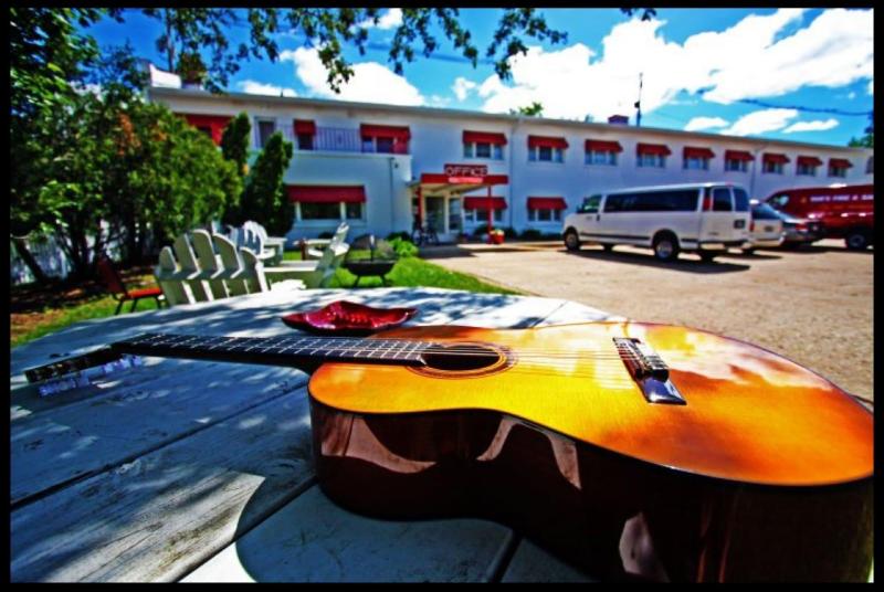 Holiday Music Motel image