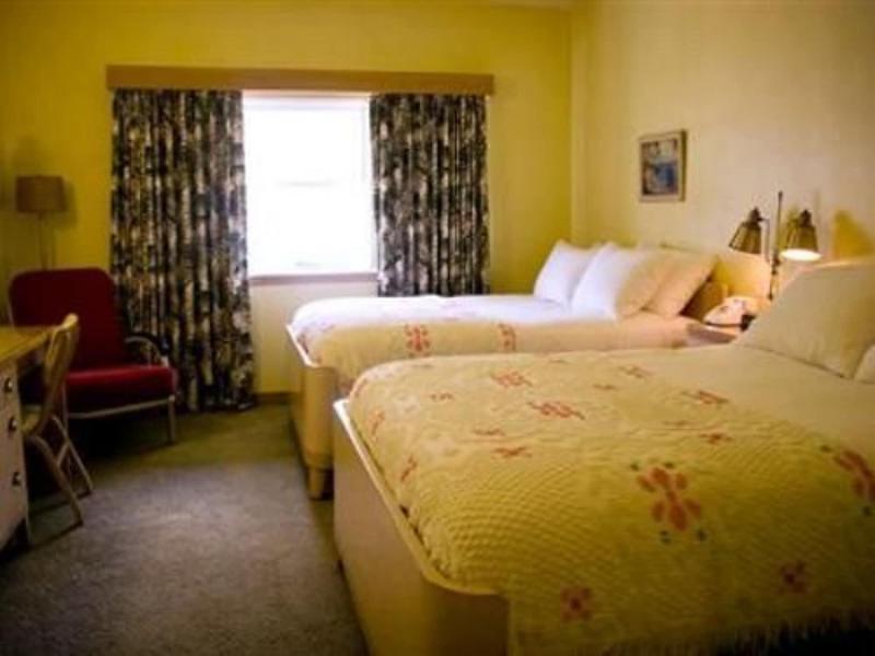 Holiday Music Motel image
