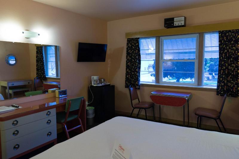 Holiday Music Motel image