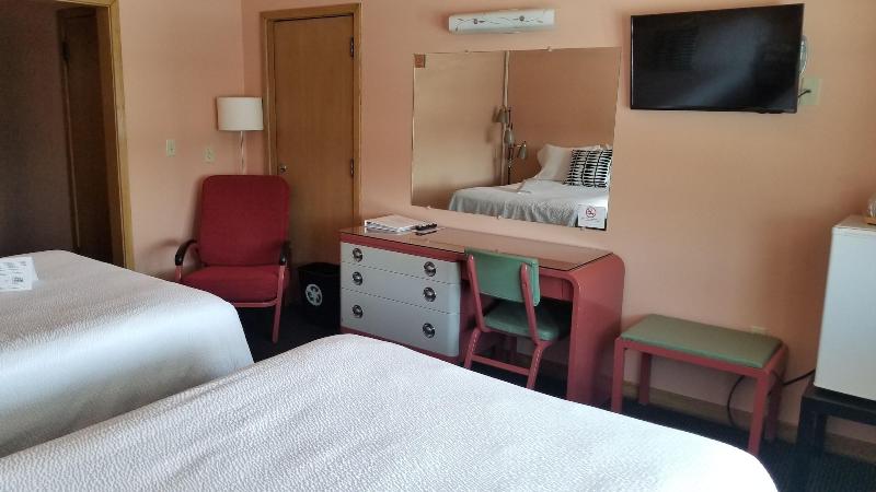 Holiday Music Motel image