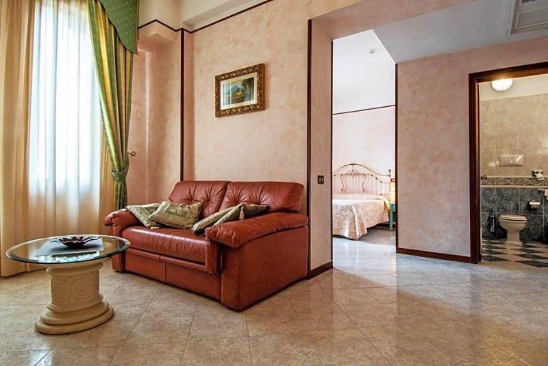 Grande Albergo Fortuna image