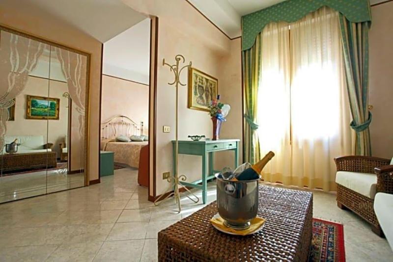 Grande Albergo Fortuna image